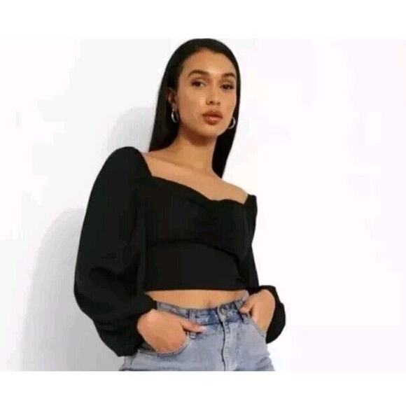 Boohoo ~Woman Size 10~ Black Ruched Bust Long Sleeve Blouse Cropped NWT. - Picture 1 of 9